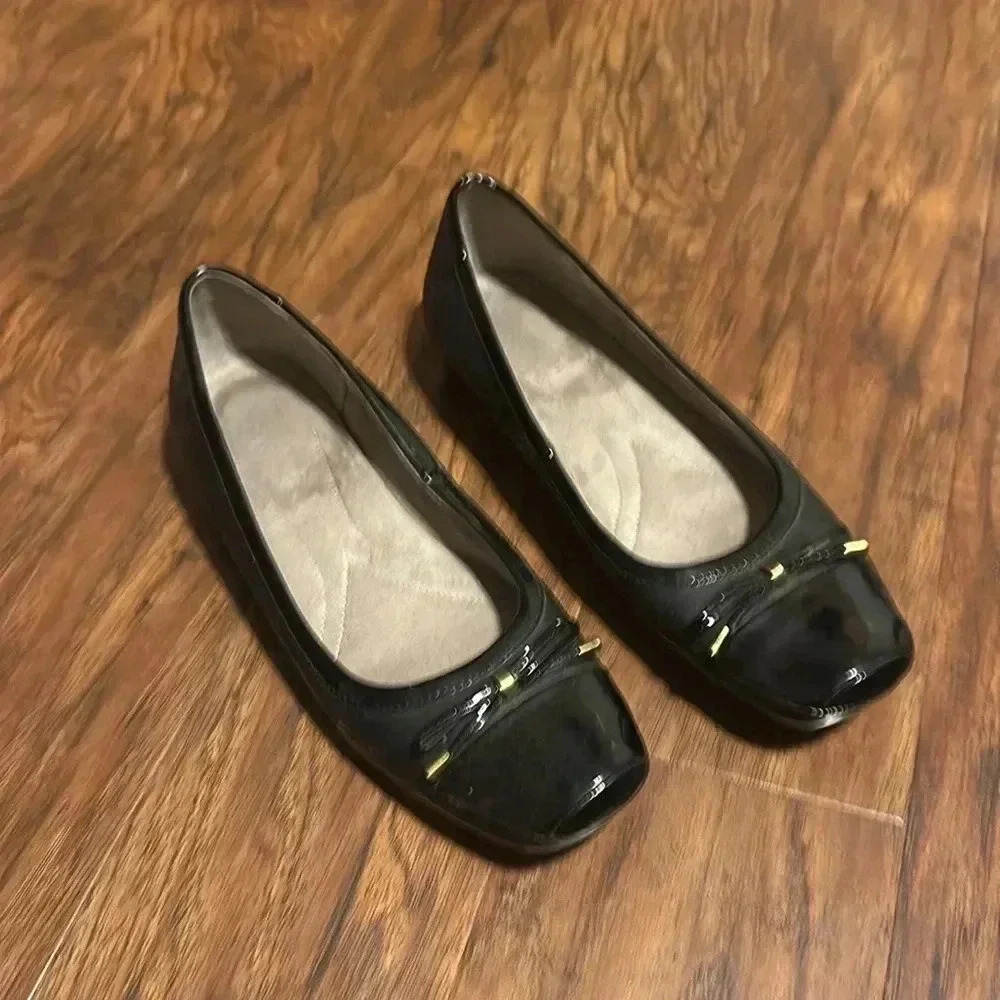 Naturalizer N5 Comfort Vision Black Bow Tie Front Cap Slip on Loafers size 8N